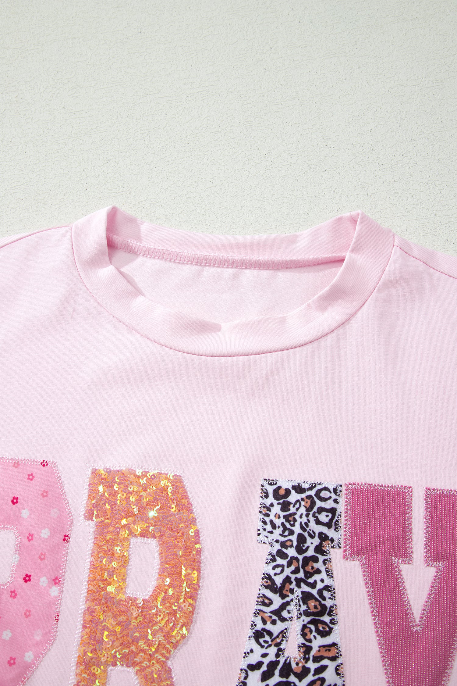 Pink PRAY Sequin Leopard — détail Tops/Tops & Tees, vue 8, LeGeekShop