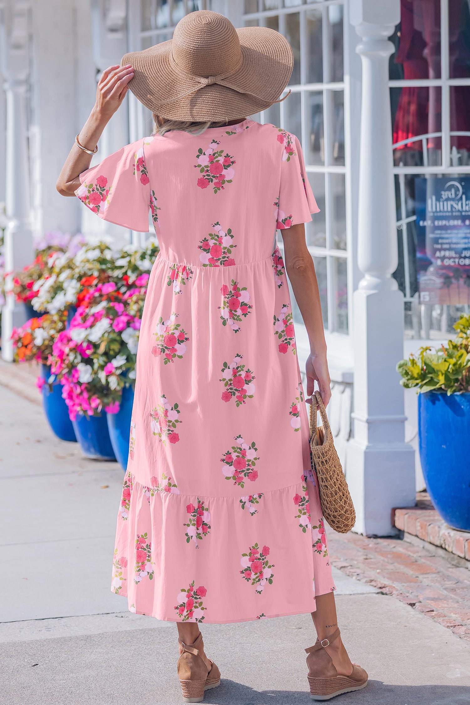 Robe longue à imprimé floral à manches courtes et col cranté bleu ciel