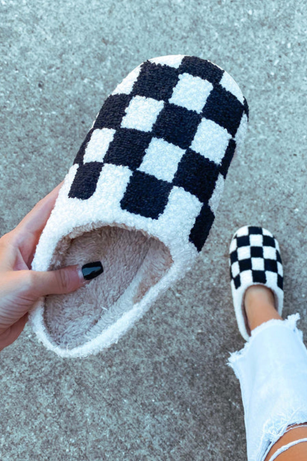 Pièce mode femme à carreaux — noir