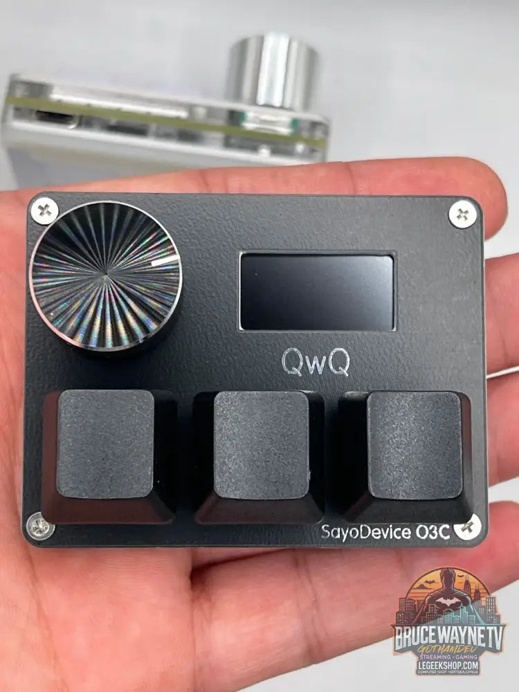 🎮 Mini Clavier Mécanique SayoDevice – Switchs Magnétiques Roses | Écran IPS & Ultra-Réactivité - Legeekshop