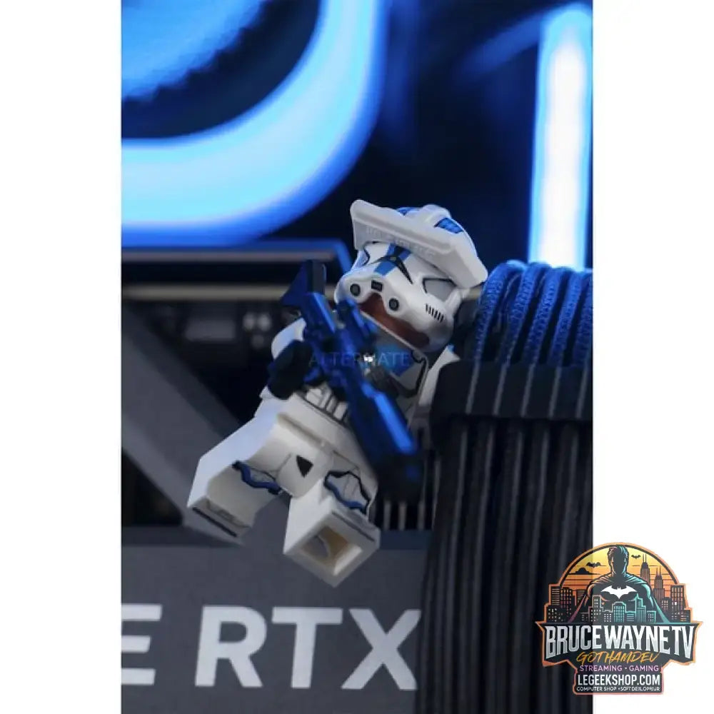 Custom PC Series • iCUE Blue Elements Gaming-PC — vue 4