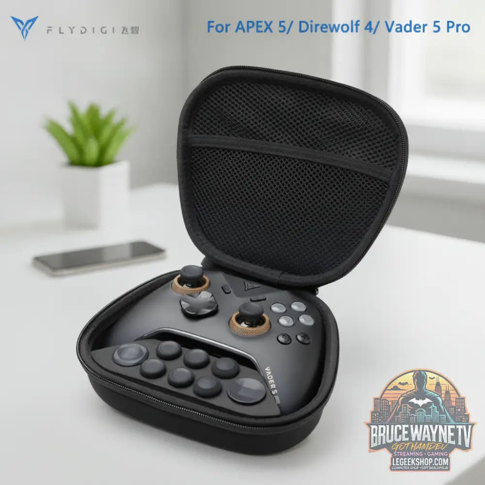 Joueur utilisant la manette Flydigi Vader 5 Pro, prise en main confortable et réactive. Expérience gaming immersive avec LeGeekShop.