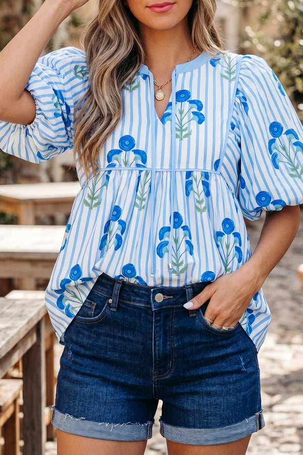 Sky Blue Floral Print — Tops/Blouses & Shirts, photo principale LeGeekShop