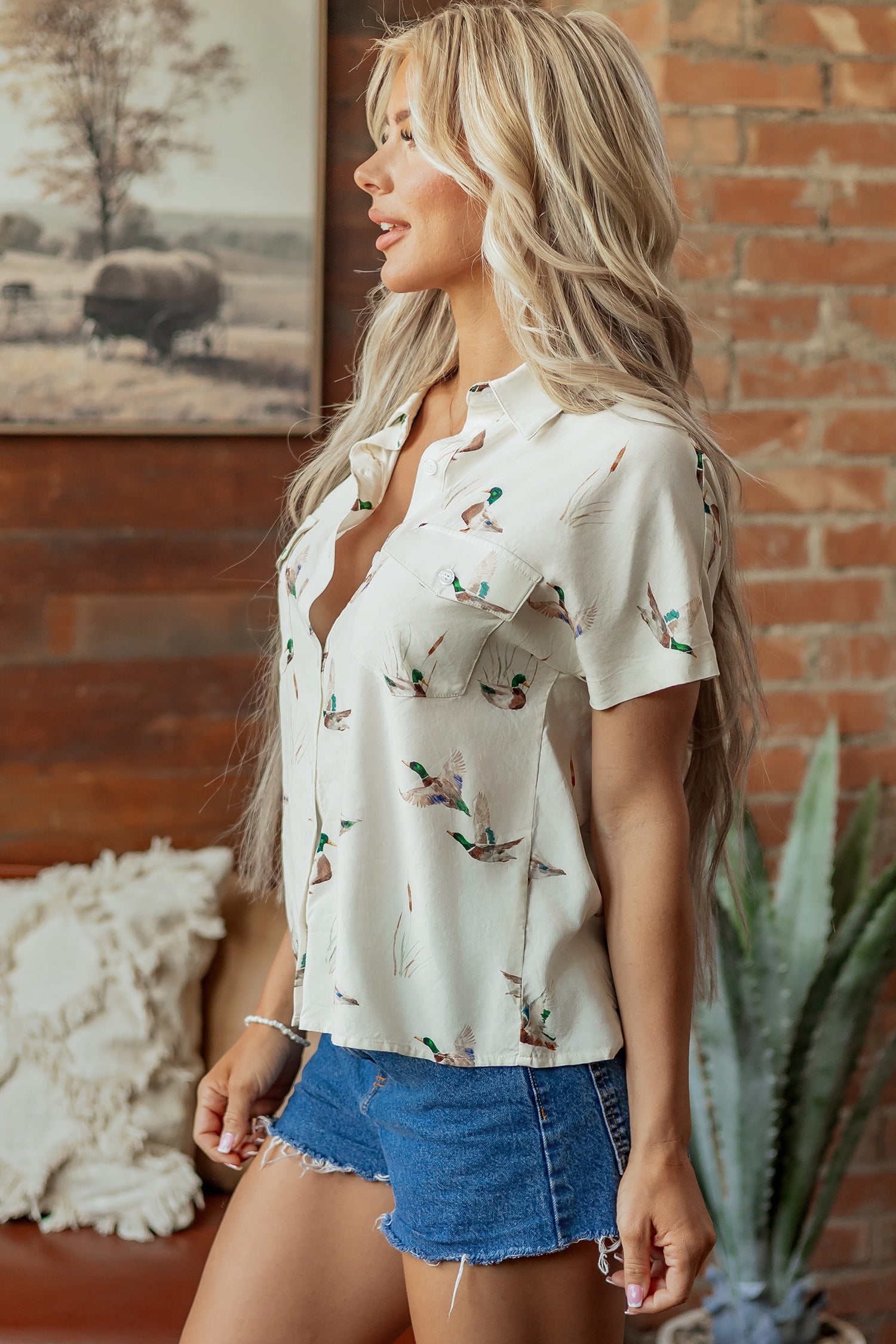 White Mallard Printed Button Flap Pocket Short Sleeve Shirt