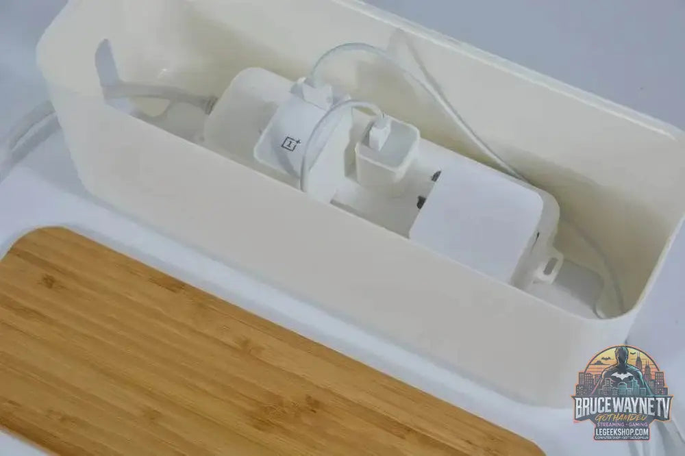 🔌 Boîte de Rangement Câbles avec Couvercle Bambou – Organisateur de Bureau Moderne - Legeekshop