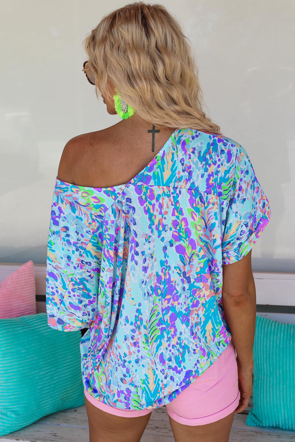 Sky Blue Loose Painted — Tops/Tops & Tees, vue 3, LeGeekShop