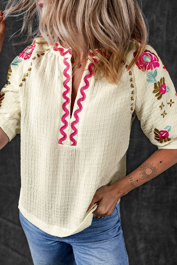 Blouse femme broderie florale, manches bouffantes — beige