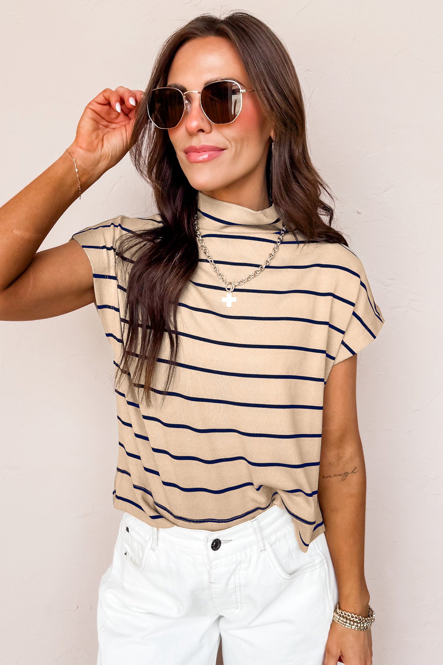 Khaki Stripe Mock Neck — Tops/Tops & Tees, vue 3, LeGeekShop