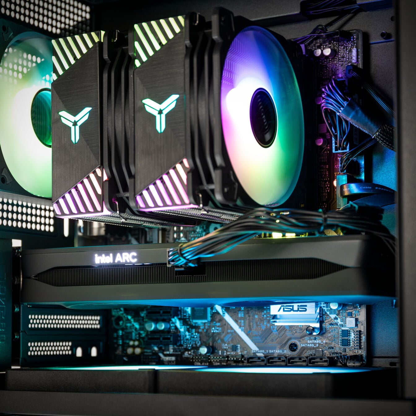 Gaming-PC BreezeBox, Intel Core Ultra 7 265k, Intel Arc B580 12GB - Fertig PC - King Mod Systems - vue 7