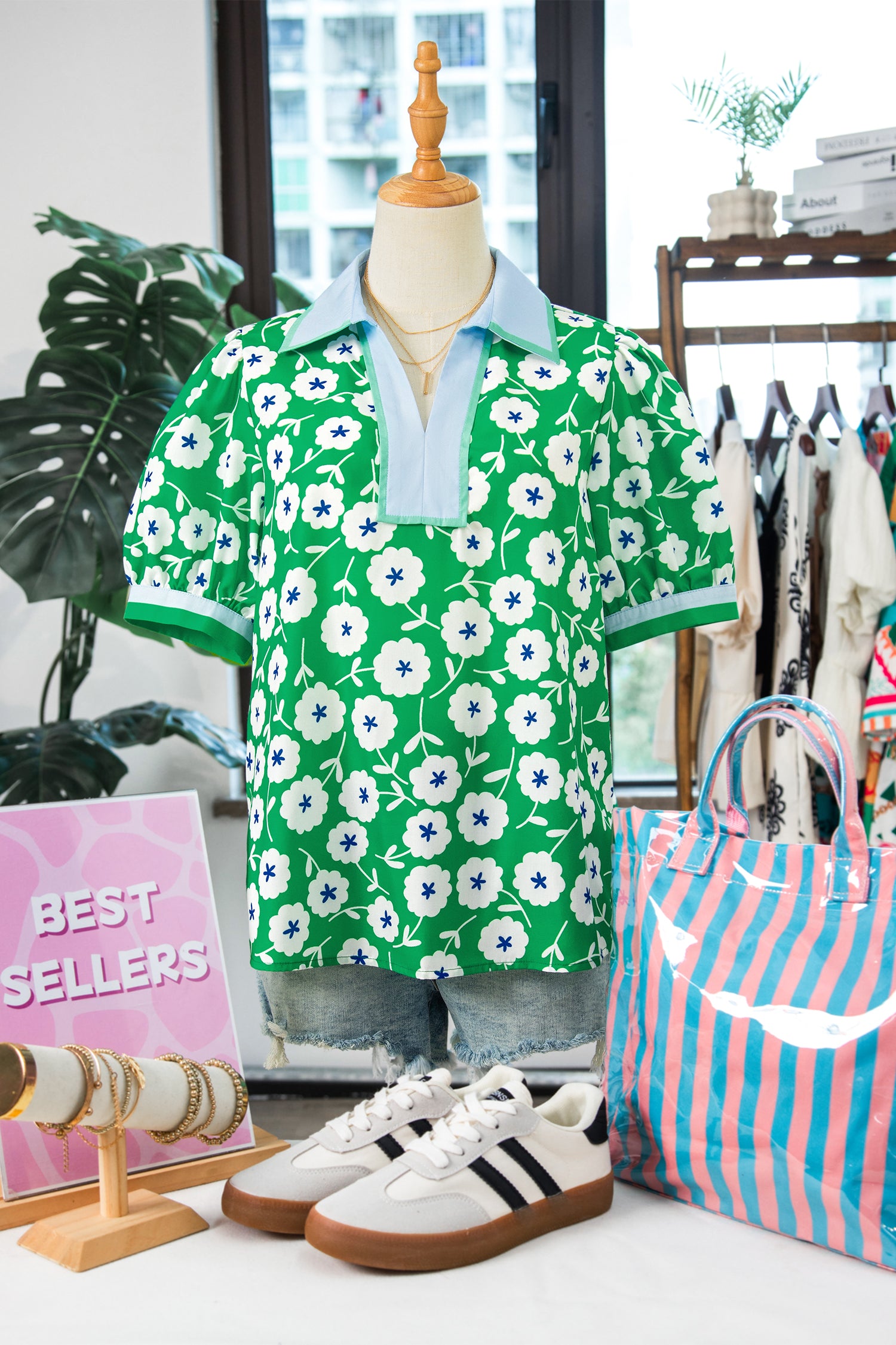Green Flower Printed Contrast Patchwork Collar Short Sleeve Blouse