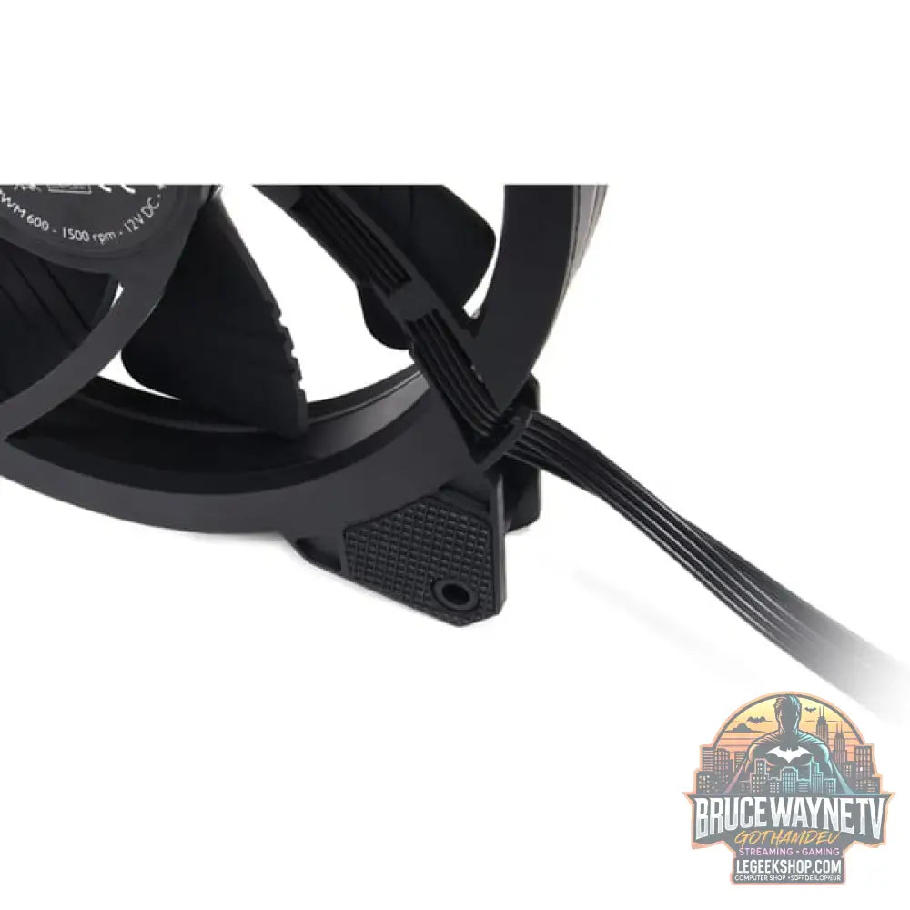 Alphacool Eiszyklon Aurora LUX PRO Digital RGB 140x140x25mm, Gehäuselüfter - Alphacool - vue 5