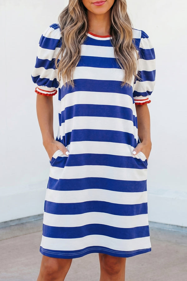 Robe courte femme rayé, manches bouffantes, col rond, bordure contrastée — bleu