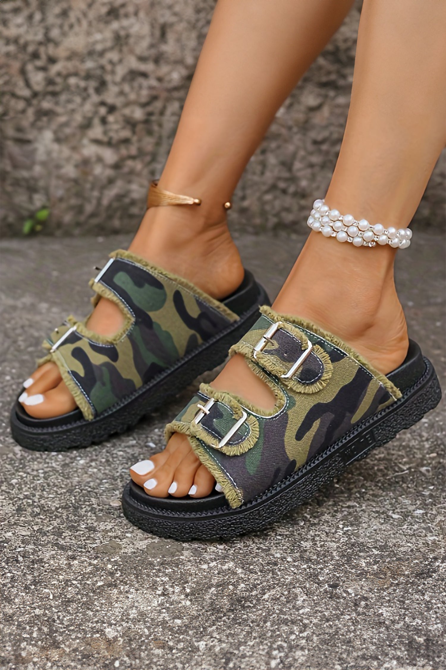 Pièce mode femme camouflage, denim — vert