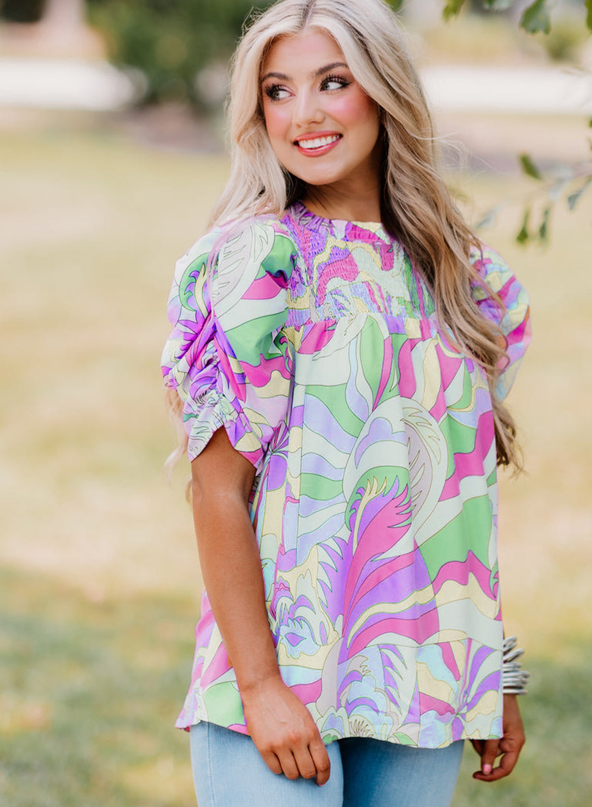Blouse imprimé abstrait, manches ballon, détail smock — vert