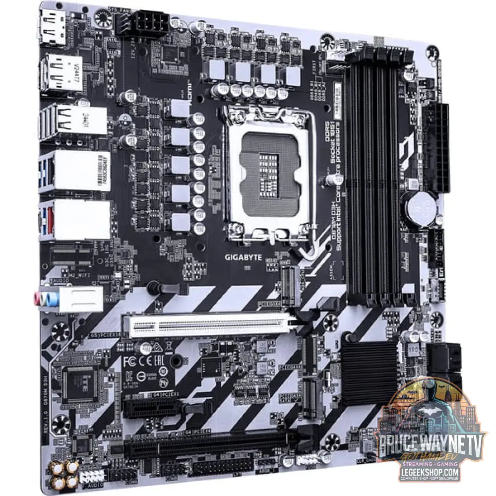 GIGABYTE Q870M D3H, carte mère - GIGABYTE - vue 2