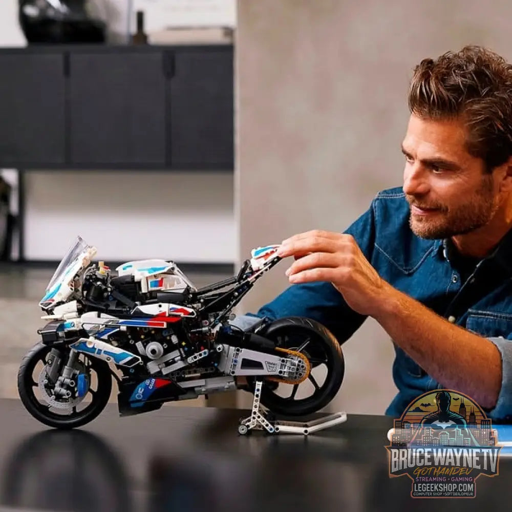 LEGO 42130 Technic BMW M 1000 RR, jeu de construction - LEGO - vue 2