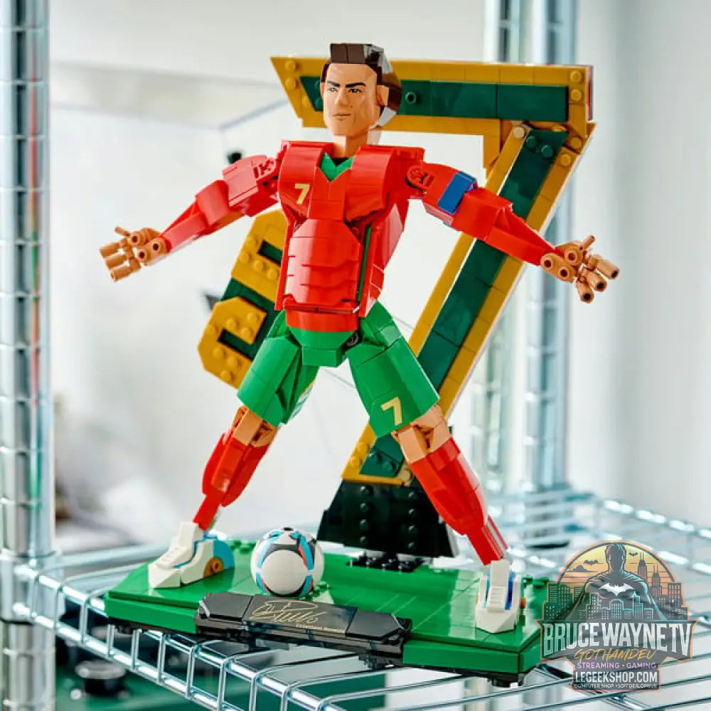 LEGO 43016 Editions Cristiano Ronaldo - Fußballlegende, jeu de construction - LEGO - vue 5